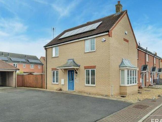 3 Bedroom End Of Terrace House For Sale In Eye
