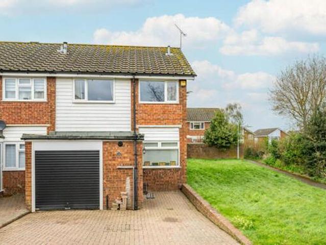 3 Bedroom End Of Terrace House For Sale In Harpenden, Hertfordshire