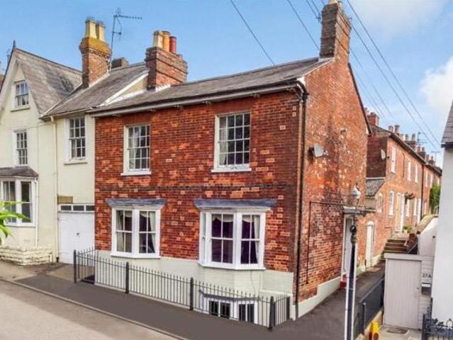 3 Bedroom End Of Terrace House For Sale In Marlborough, Wiltshire