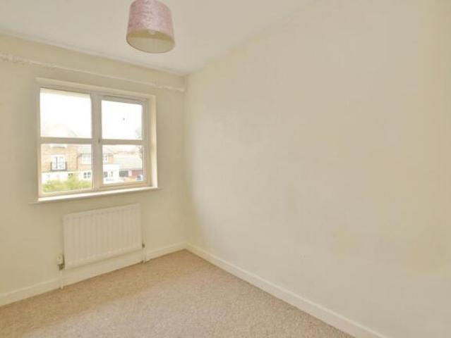 3 bedroom end of terrace house for sale in Mill Court, ASHFORD, Kent, TN24