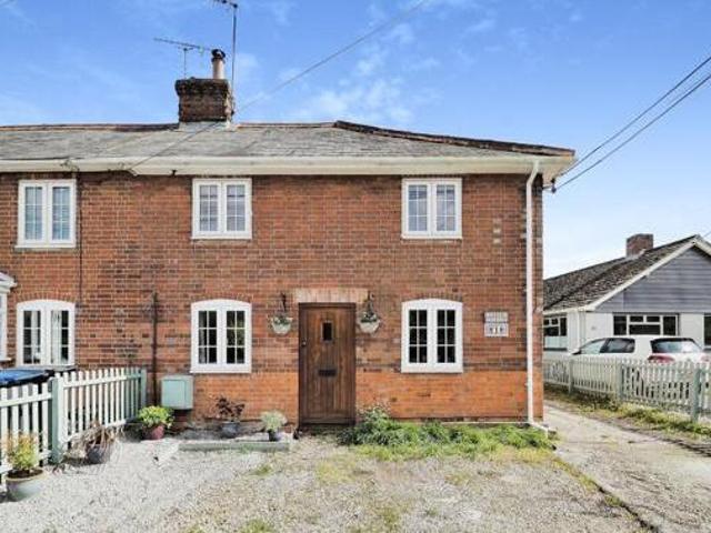 3 Bedroom End Of Terrace House For Sale In Salisbury, Wiltshire