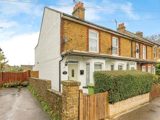 3 Bedroom End Of Terrace House For Sale In Sittingbourne