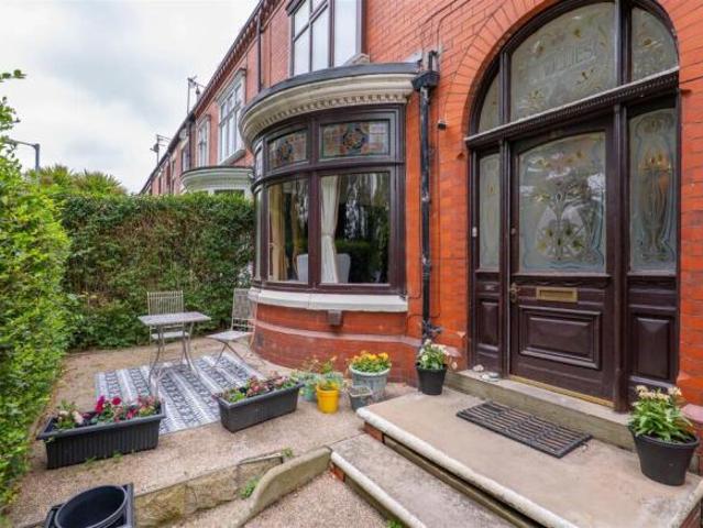 3 bedroom end of terrace house for sale in Station Road, Kearsley, Bolton, BL4