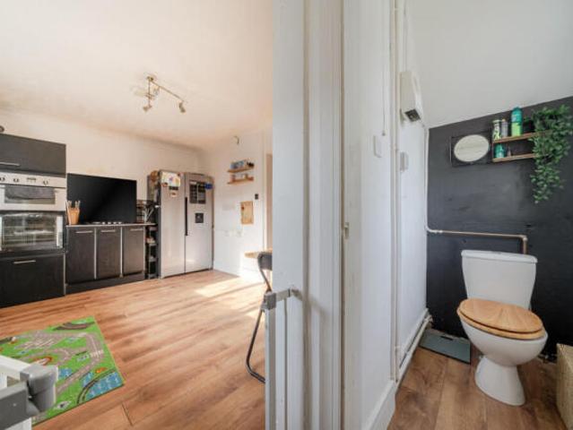 3 bedroom end of terrace house for sale in Ruskin Avenue, Stratton St Margaret, Swindon, SN2