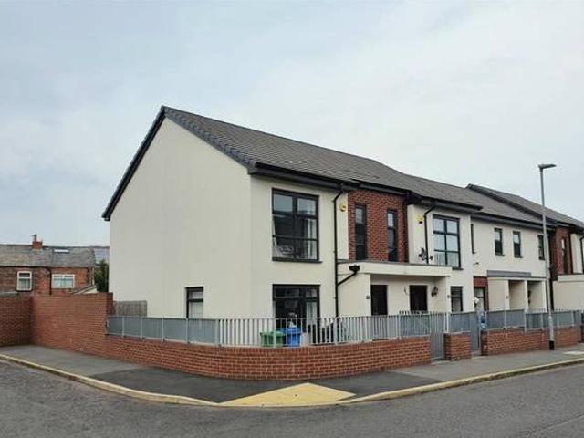 3 bedroom end of terrace house for sale in Trautmann Close Rusholme M14