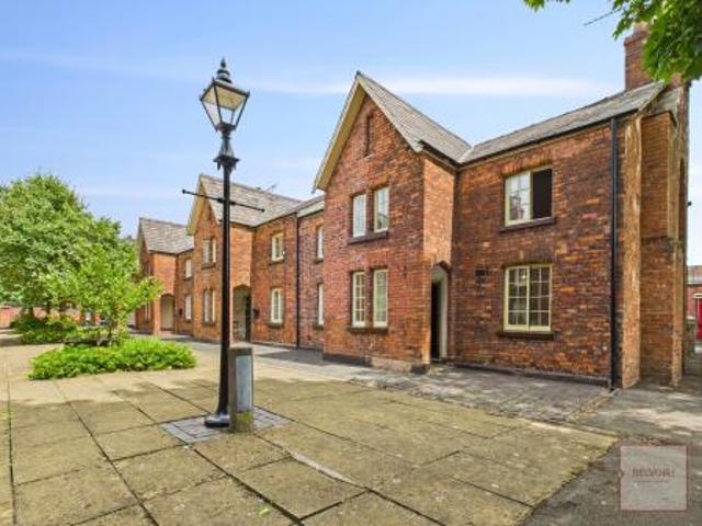 3 bedroom End of terrace house To Let