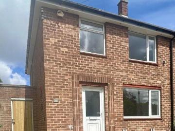 3 bedroom end of terrace house to rent