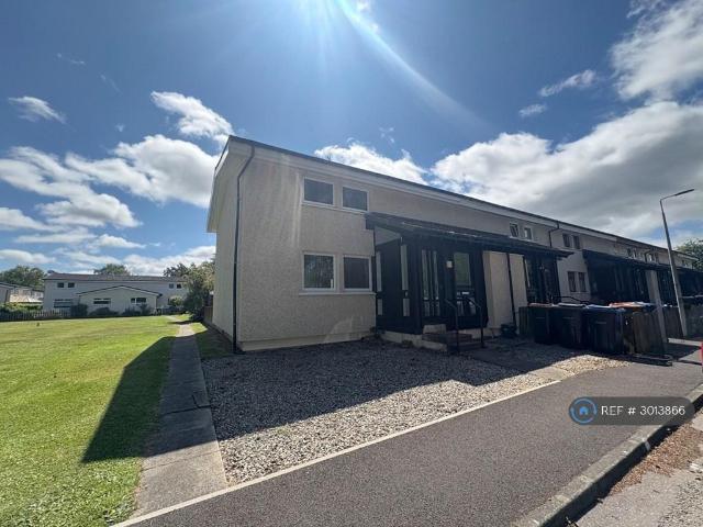 3 bedroom end of terrace house to rent
