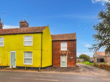 3 bedroom end of terrace house to rent