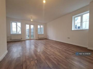 Denecroft Cinderford, GL17 - Garden, Parking