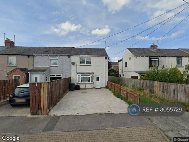 3 bedroom end of terrace house to rent