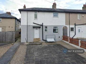 3 bedroom end of terrace house to rent