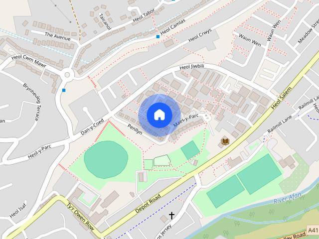 3 bedroom end of terrace house to rent