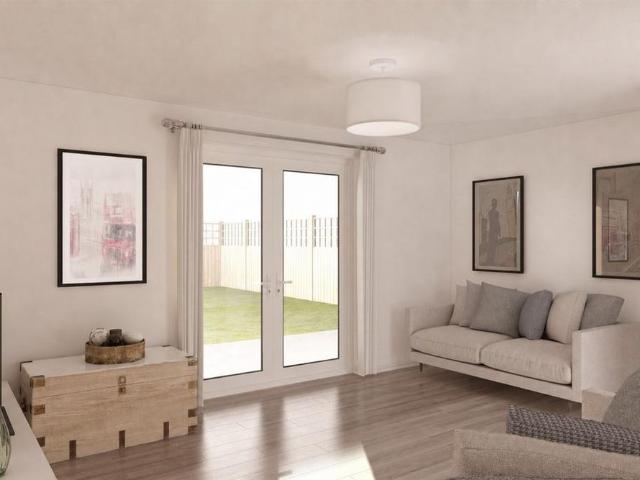 3 bedroom end of terrace house to rent