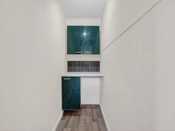 3 bedroom end of terrace house to rent