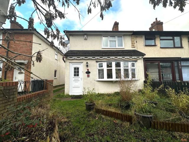 3 bedroom end of terrace house to rent