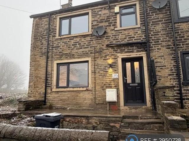 3 bedroom end of terrace house to rent