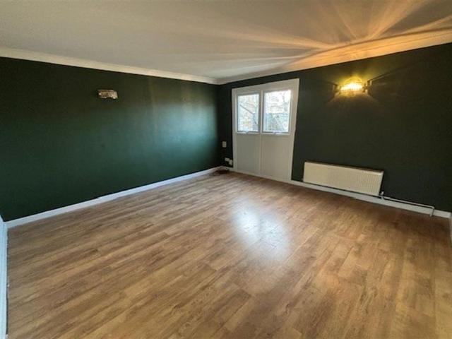 3 bedroom end of terrace house to rent