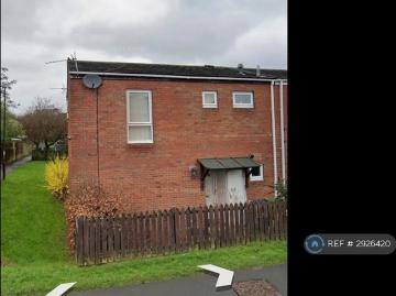 3 bedroom end of terrace house to rent