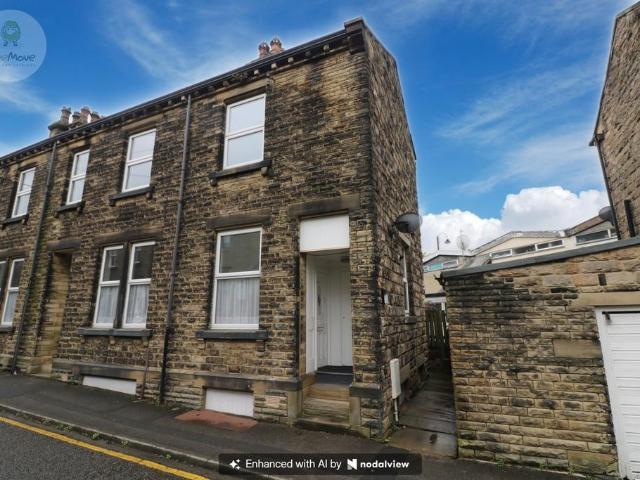 3 bedroom end of terrace house to rent