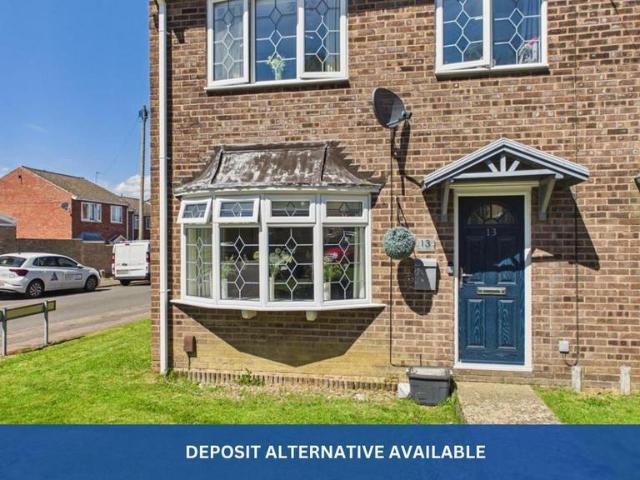 3 bedroom end of terrace house to rent