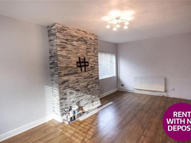 3 bedroom end of terrace house to rent