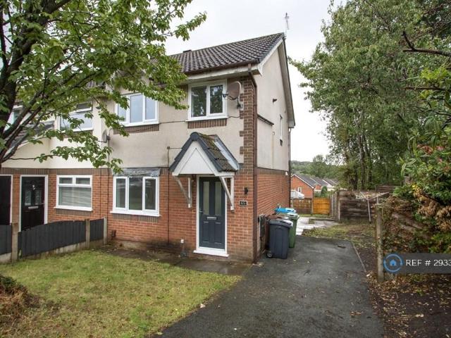 3 bedroom end of terrace house to rent