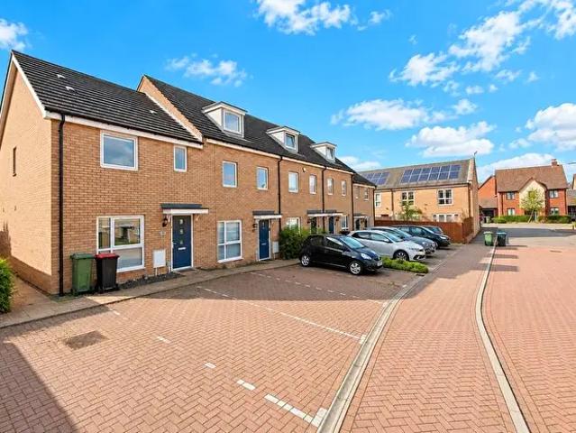 3 Bedroom End Of Terrace House To Rent In Banteng Terrace, Whitehouse, Milton Keynes, MK8