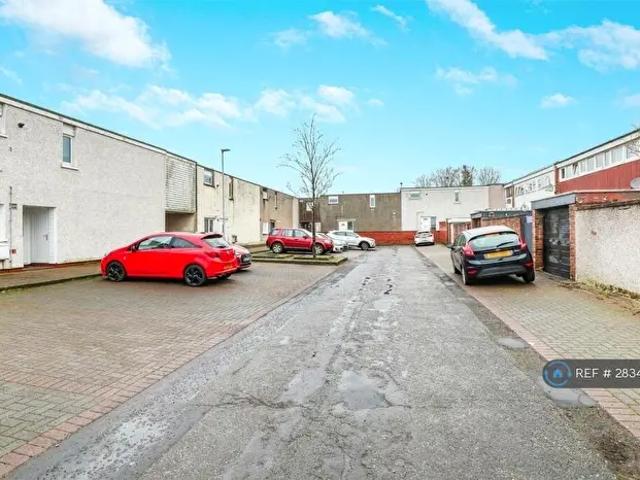 3 Bedroom End Of Terrace House To Rent In Beechwood Road, Glasgow, G67