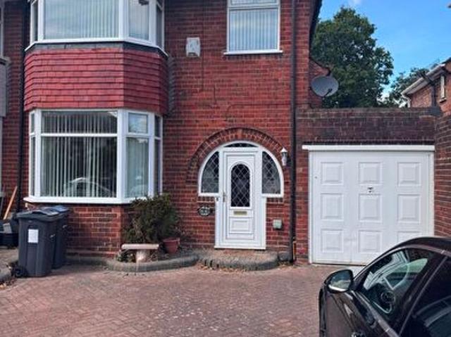 3 Bedroom End Of Terrace House To Rent In Brampton Avenue, Birmingham, West Midlands, B28