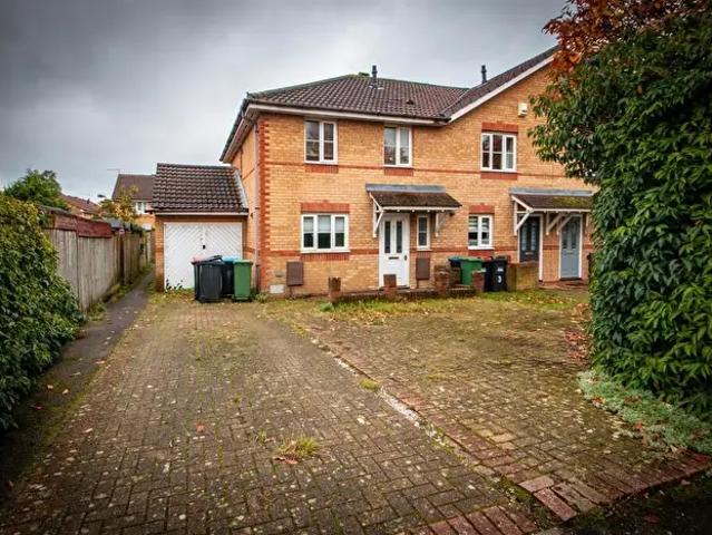 3 Bedroom End Of Terrace House To Rent In Chicksands Avenue, Monkston, Milton Keynes, MK10
