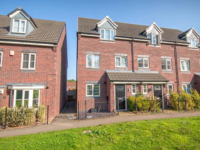 3 Bedroom End Of Terrace House To Rent In College Green Walk, Mickleover, DE3