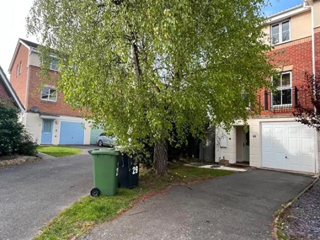 3 Bedroom End Of Terrace House To Rent In Kilburn End, Oakham, LE15