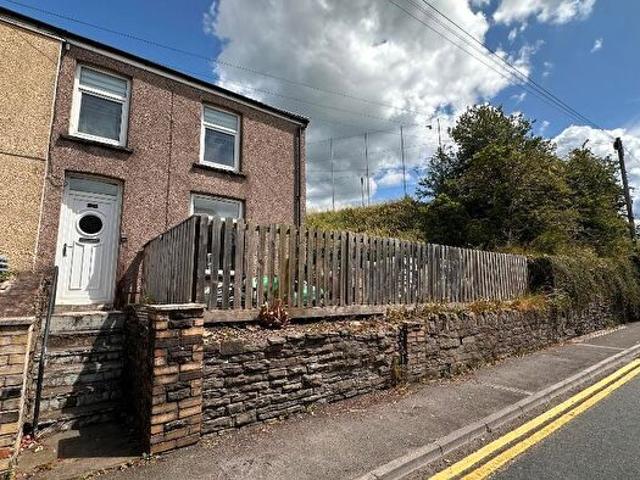 3 Bedroom End Of Terrace House To Rent In Mary Street, Treharris, Mid Glamorgan, CF46