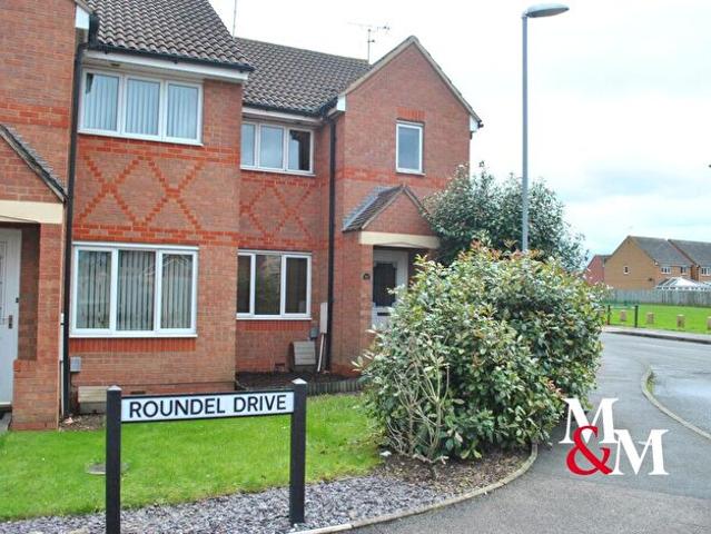 3 Bedroom End Of Terrace House To Rent In Roundel Drive, LU7