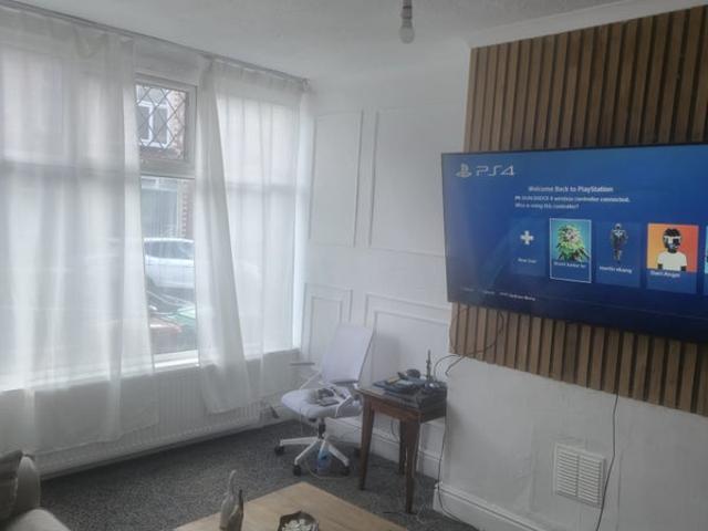 3 Bedroom End Terrace House