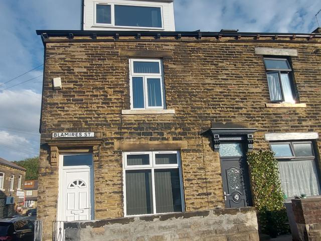 3 bedroom end terraced house To Let in Bradford
