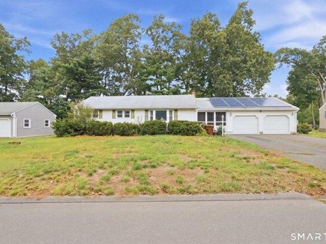 3 bedroom, Enfield CT 06082 105613858