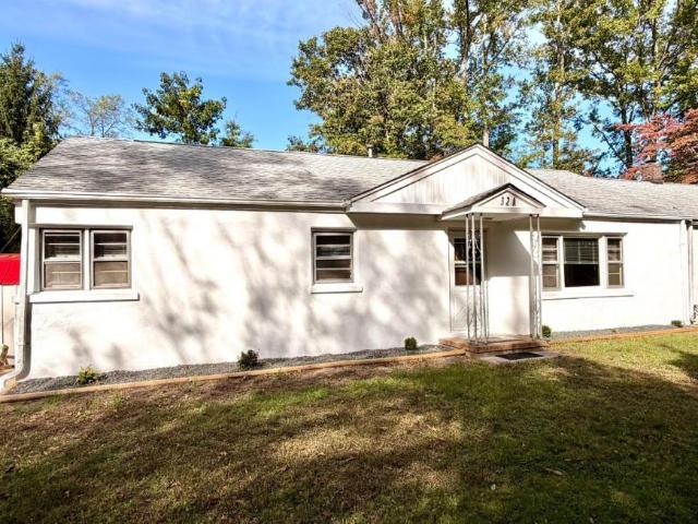 3 bedroom, Englishtown NJ 07726 106168081