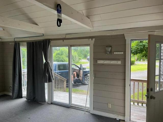 3 bedroom, East Freetown MA 02717 106115162