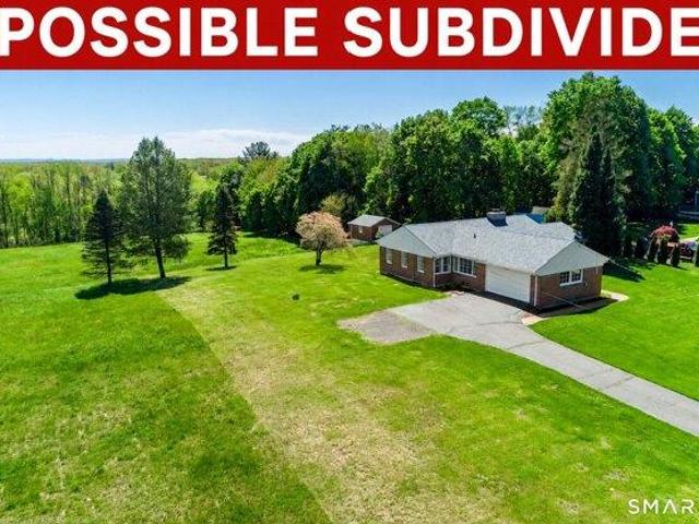 3 bedroom, East Granby CT 06026 104299350