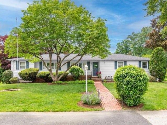 3 bedroom, East Greenwich RI 02818 105714092