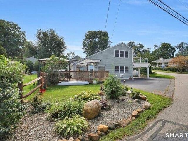 3 bedroom, East Hampton CT 06424 105551432