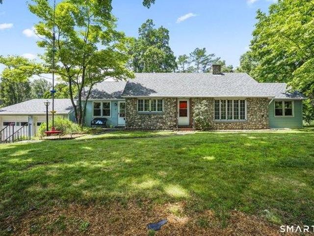 3 bedroom, East Hampton CT 06424 105560243