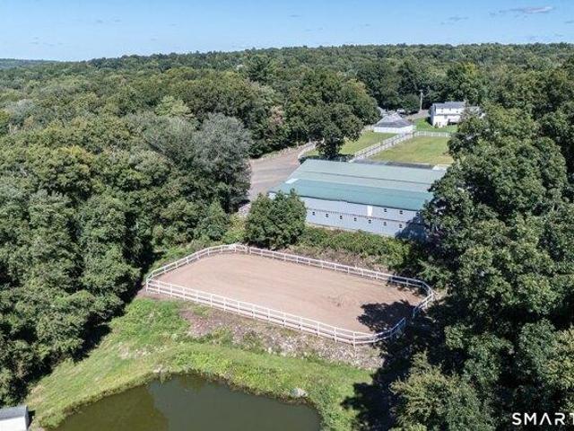3 bedroom, East Hampton CT 06424 105532444