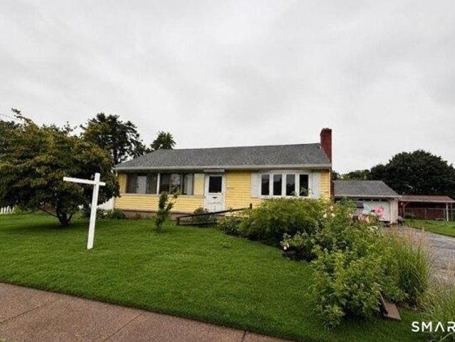 3 bedroom, East Hartford CT 06108 104809168
