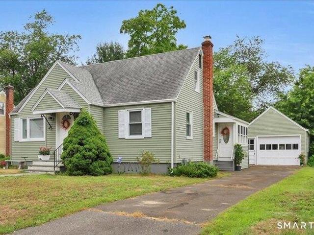 3 bedroom, East Hartford CT 06108 104810135