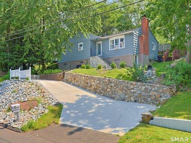 3 bedroom, East Haven CT 06513 105494905