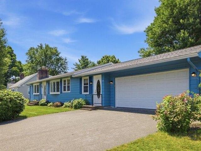 3 bedroom, East Longmeadow MA 01028 105257351