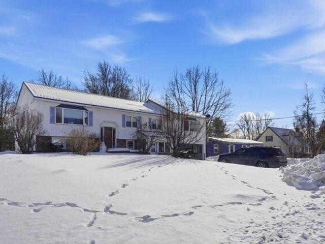 3 bedroom, East Millinocket ME 04430 105681910